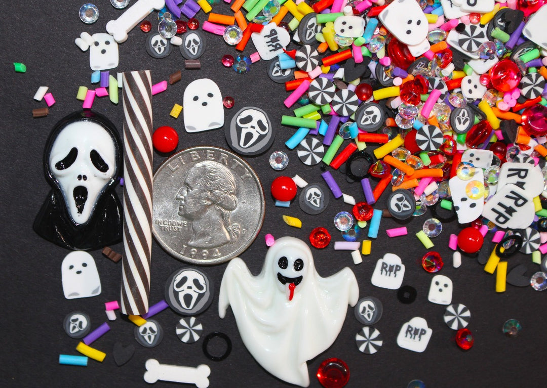 Ghostface Throws A Halloween Party