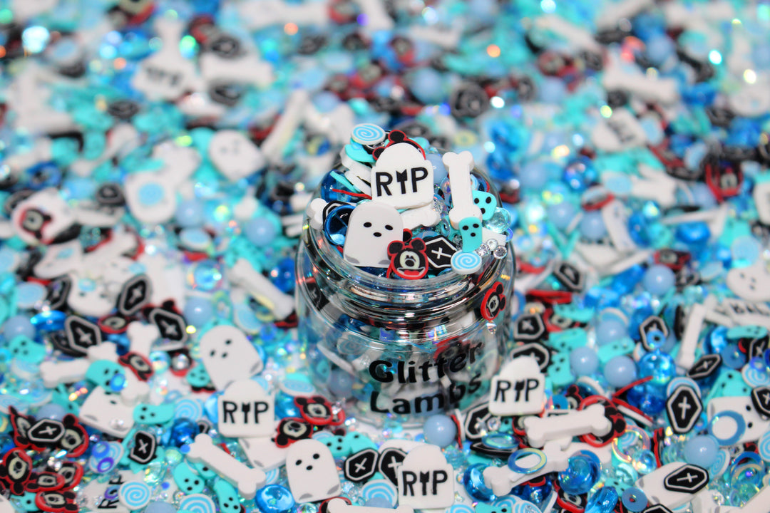 Mickey Hunts The Ghosts